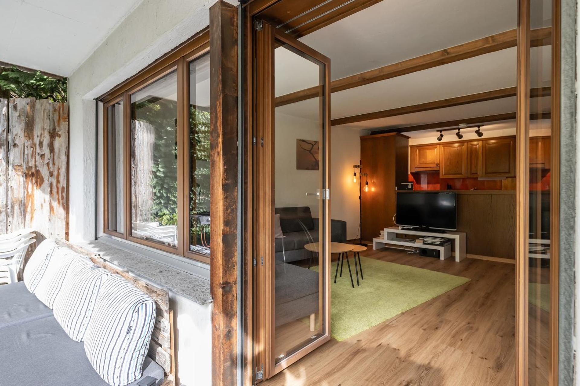 Half Chalet With Garden & Balcony - 2' To Ski Bus Laax Exterior foto